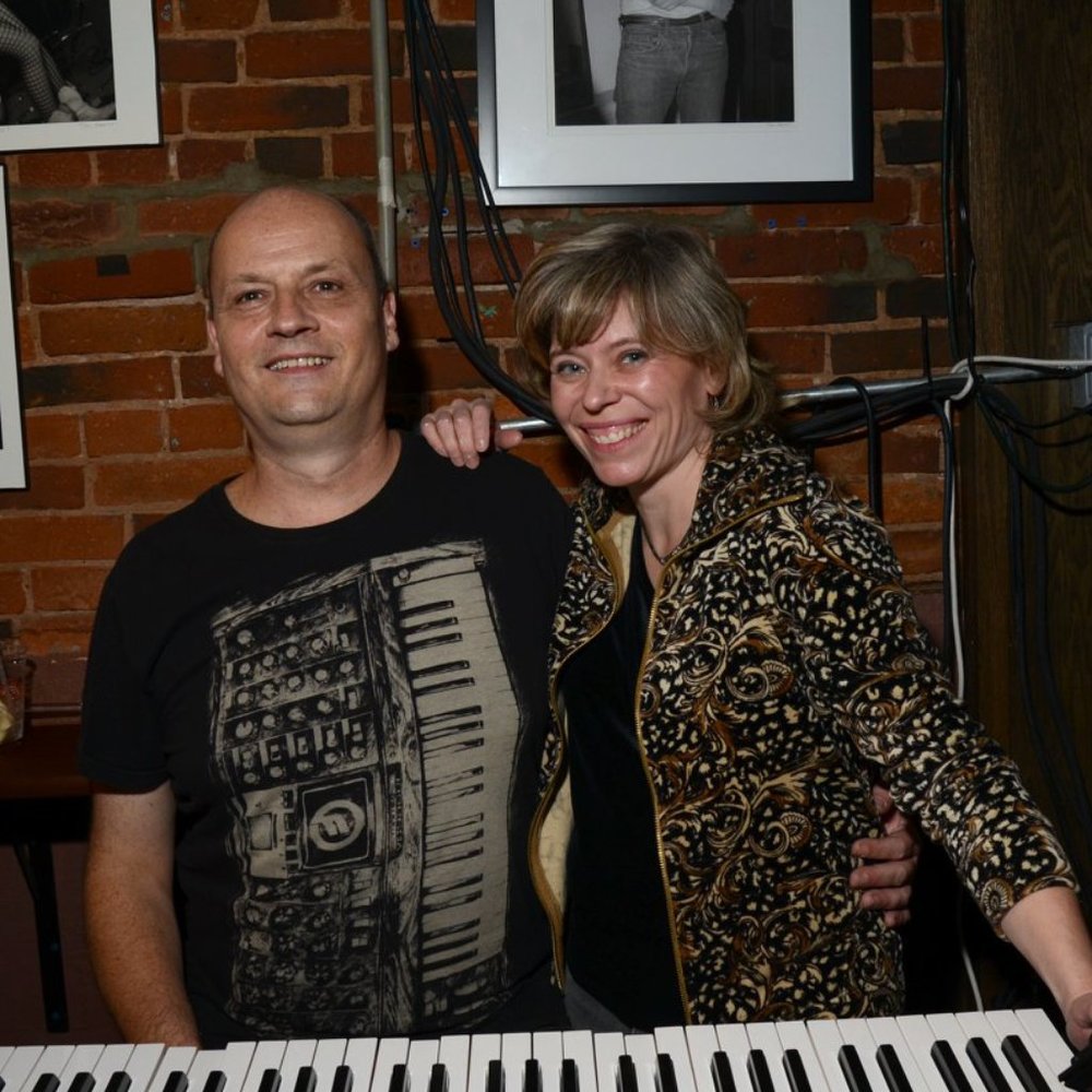 Meet your Posher, Edie T